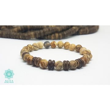 Kepjaspis-kokuszhej-asvany-karkoto