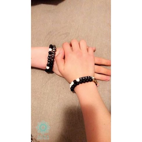 Queen-es-King-paros-asvany-karkoto